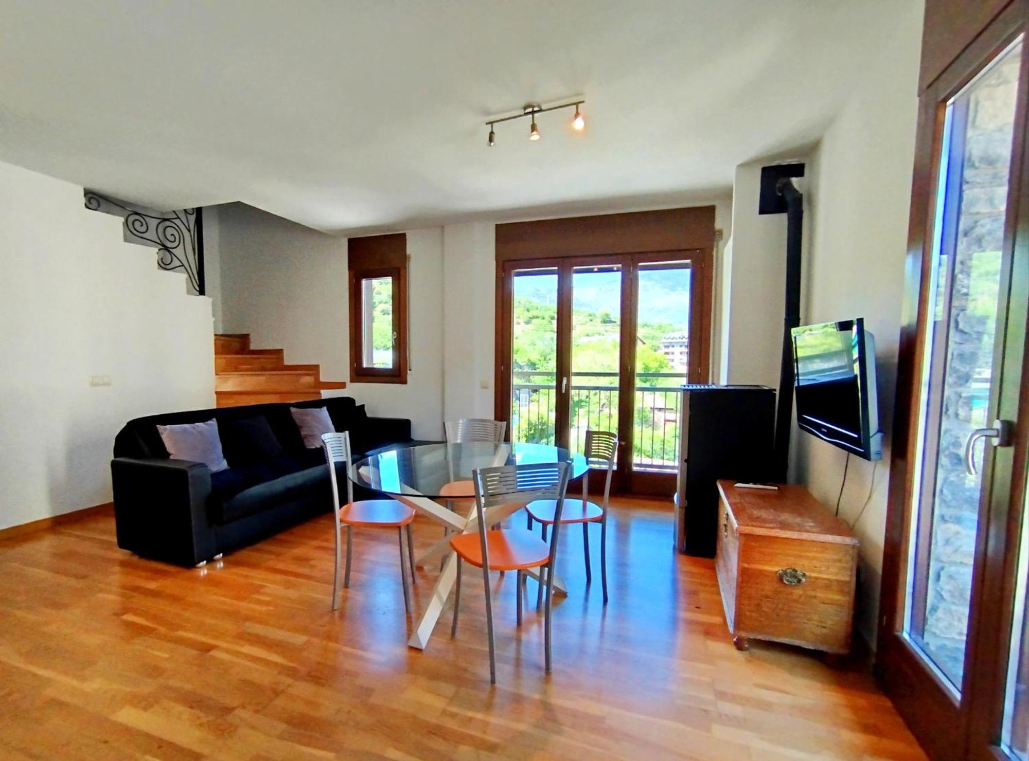 Apartaments Sort Pirineus Luaran gambar