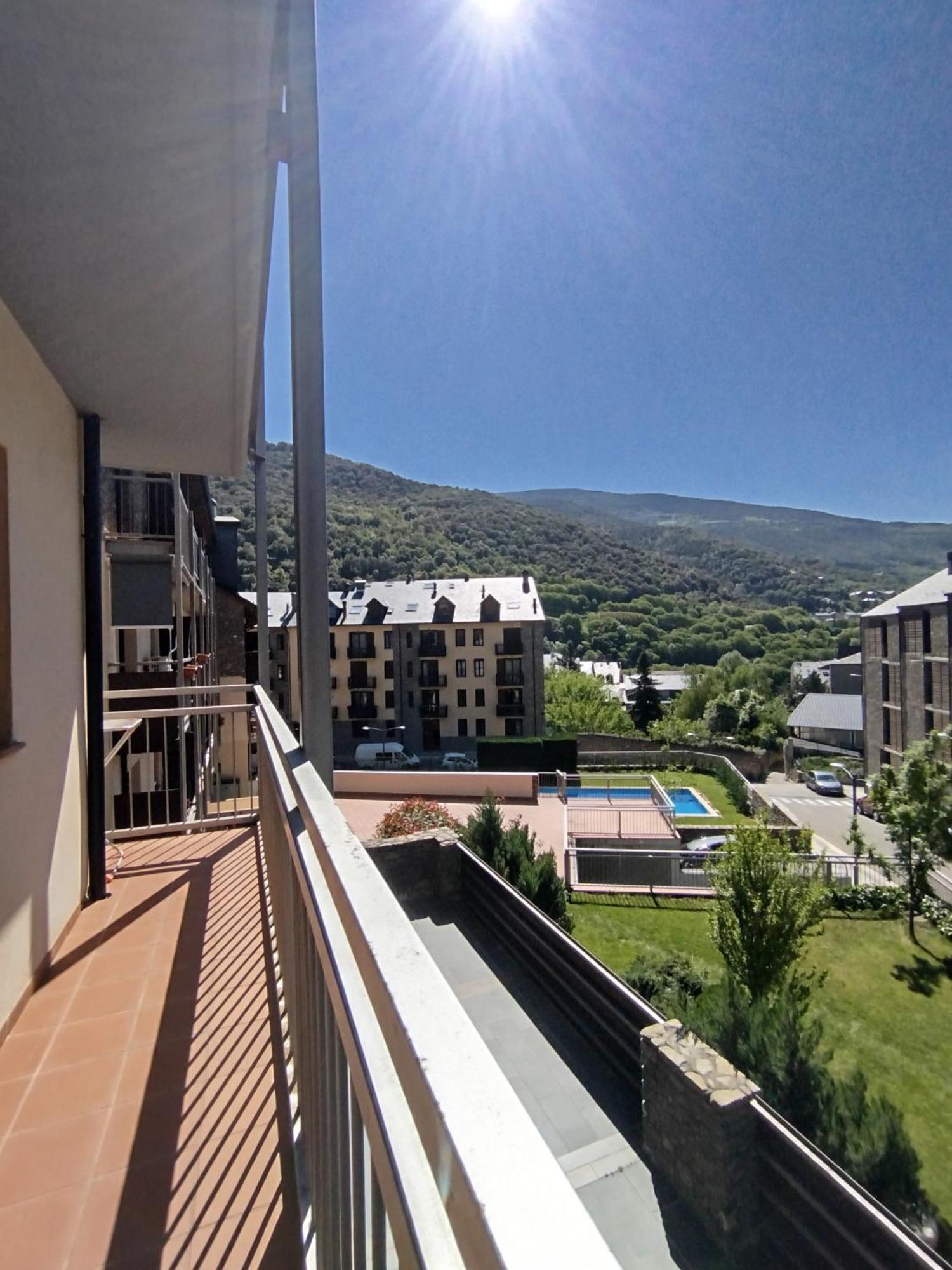 Apartaments Sort Pirineus Luaran gambar